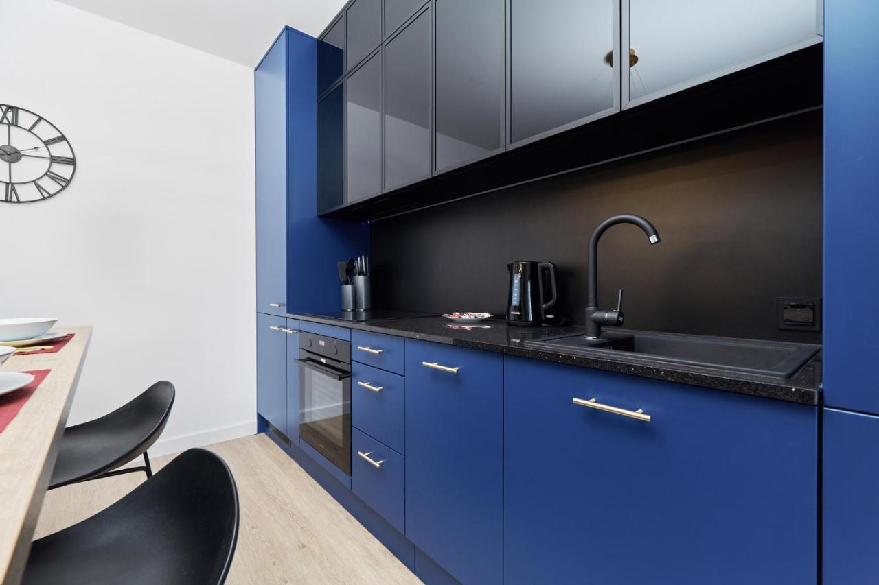 Luxurious Apartments Ksiecia Witolda By Noclegi Renters วรอตซวาฟ ภายนอก รูปภาพ